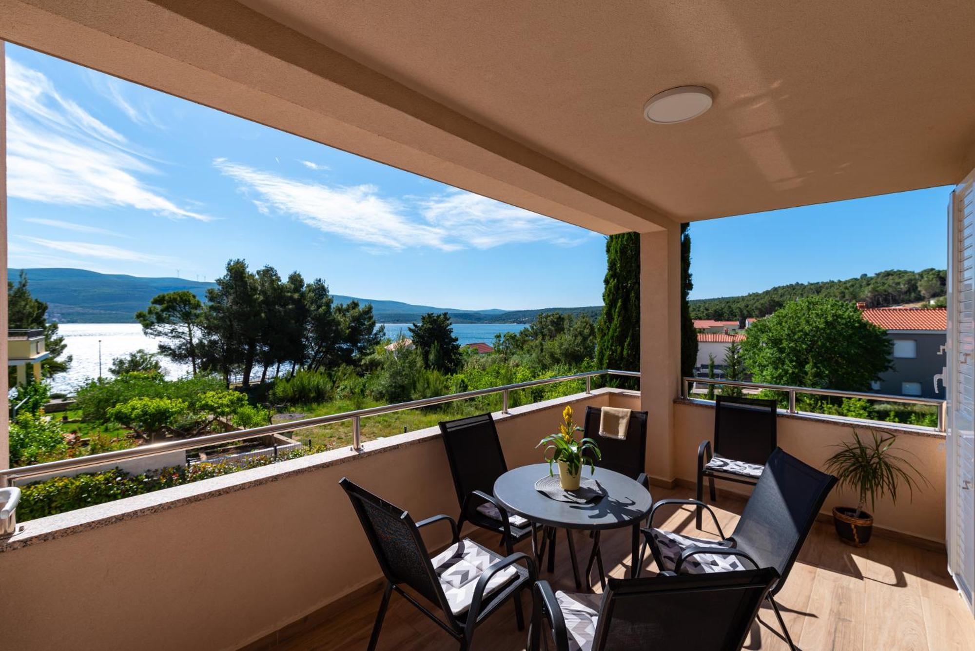 Apartmani Lelu Pridraga Buitenkant foto