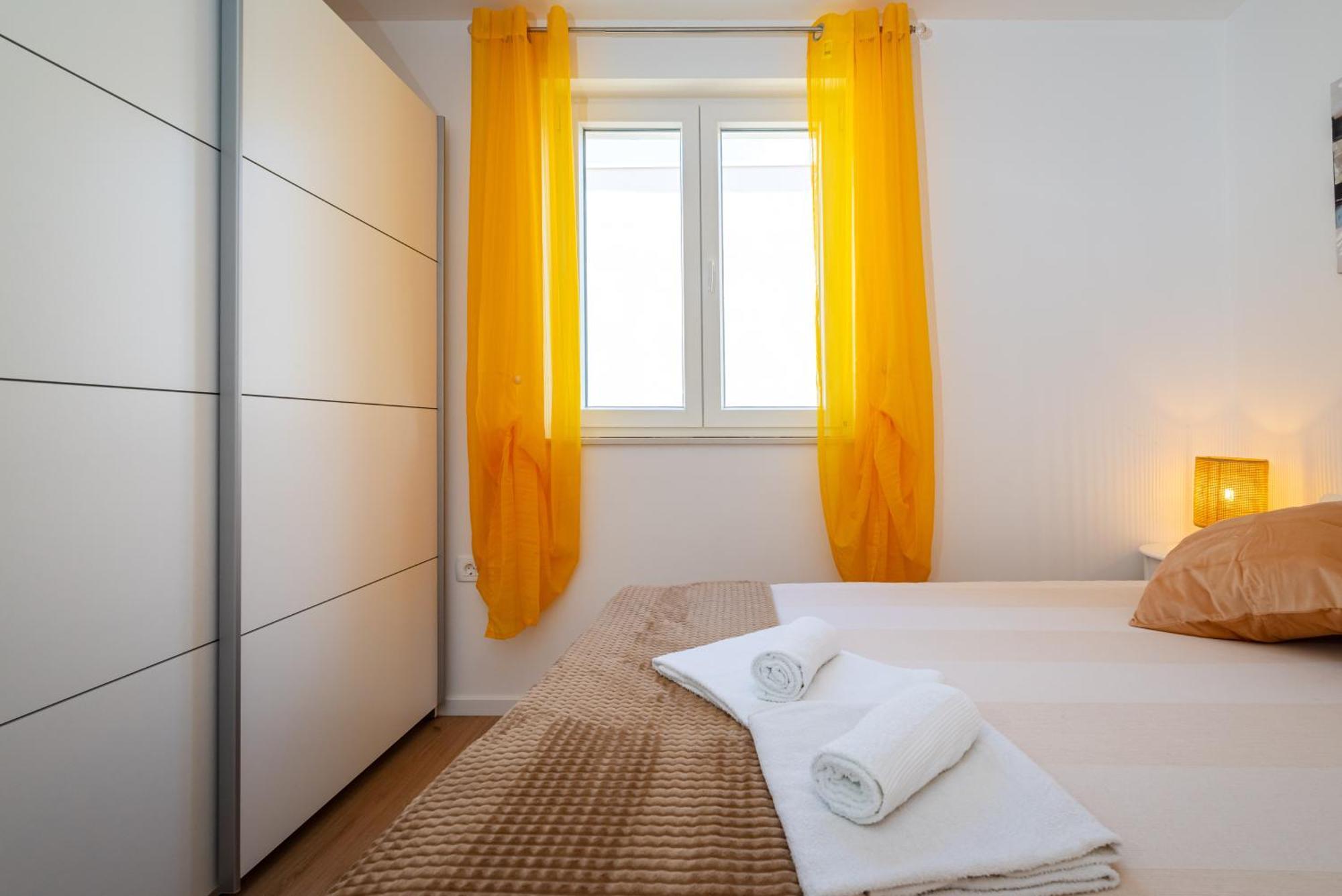 Apartmani Lelu Pridraga Buitenkant foto